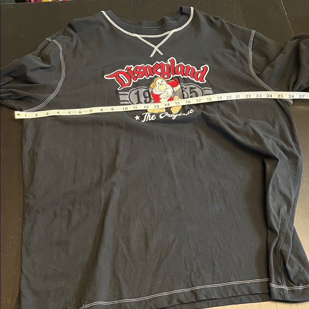 Disney Parks Disneyland Grumpy Embroidered Men’s XXL Long Sleeve Shirt - Picture 6 of 7